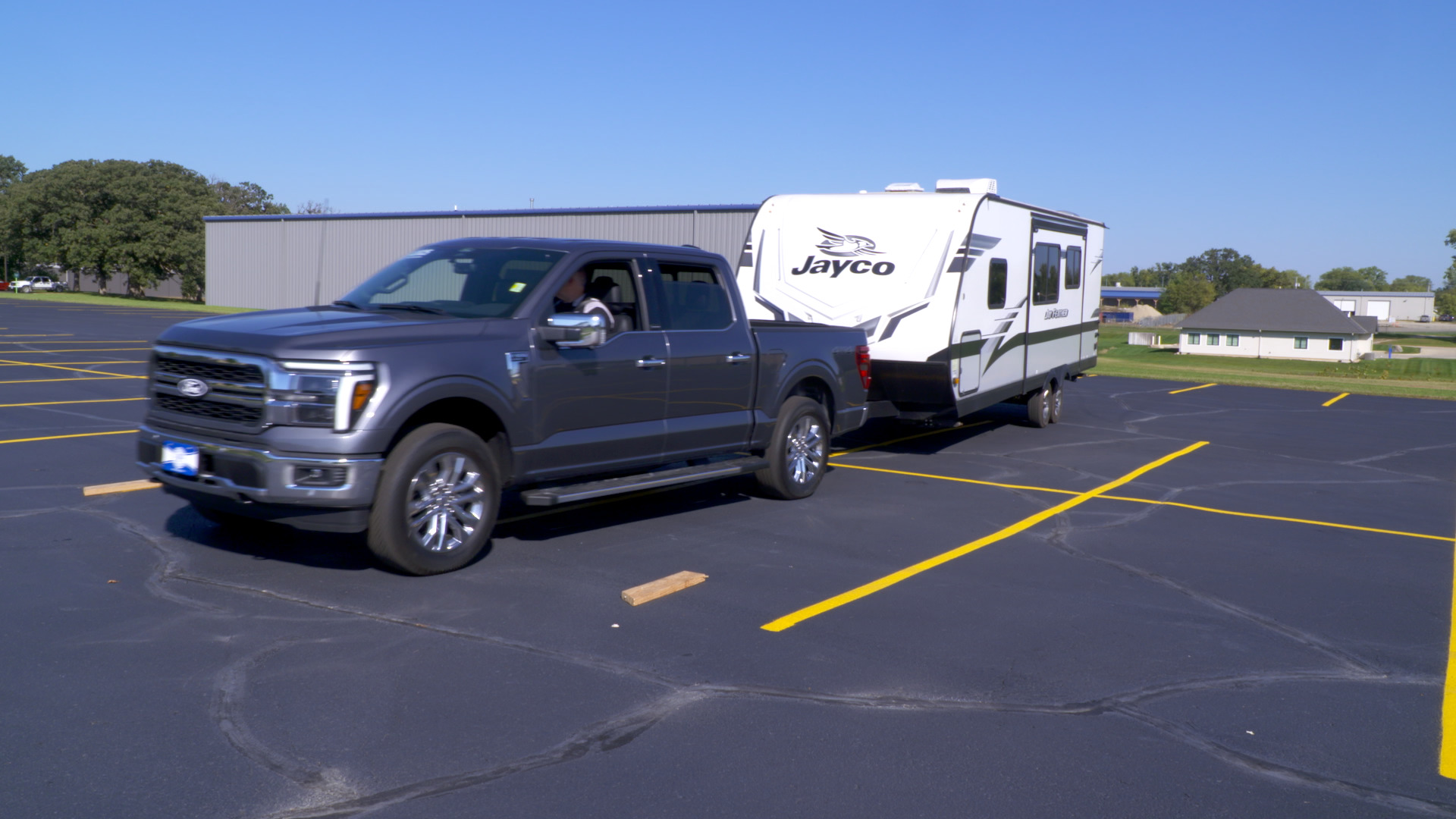 Driving Techniques While Towing