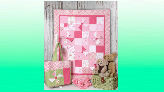 Baby quilt and tote