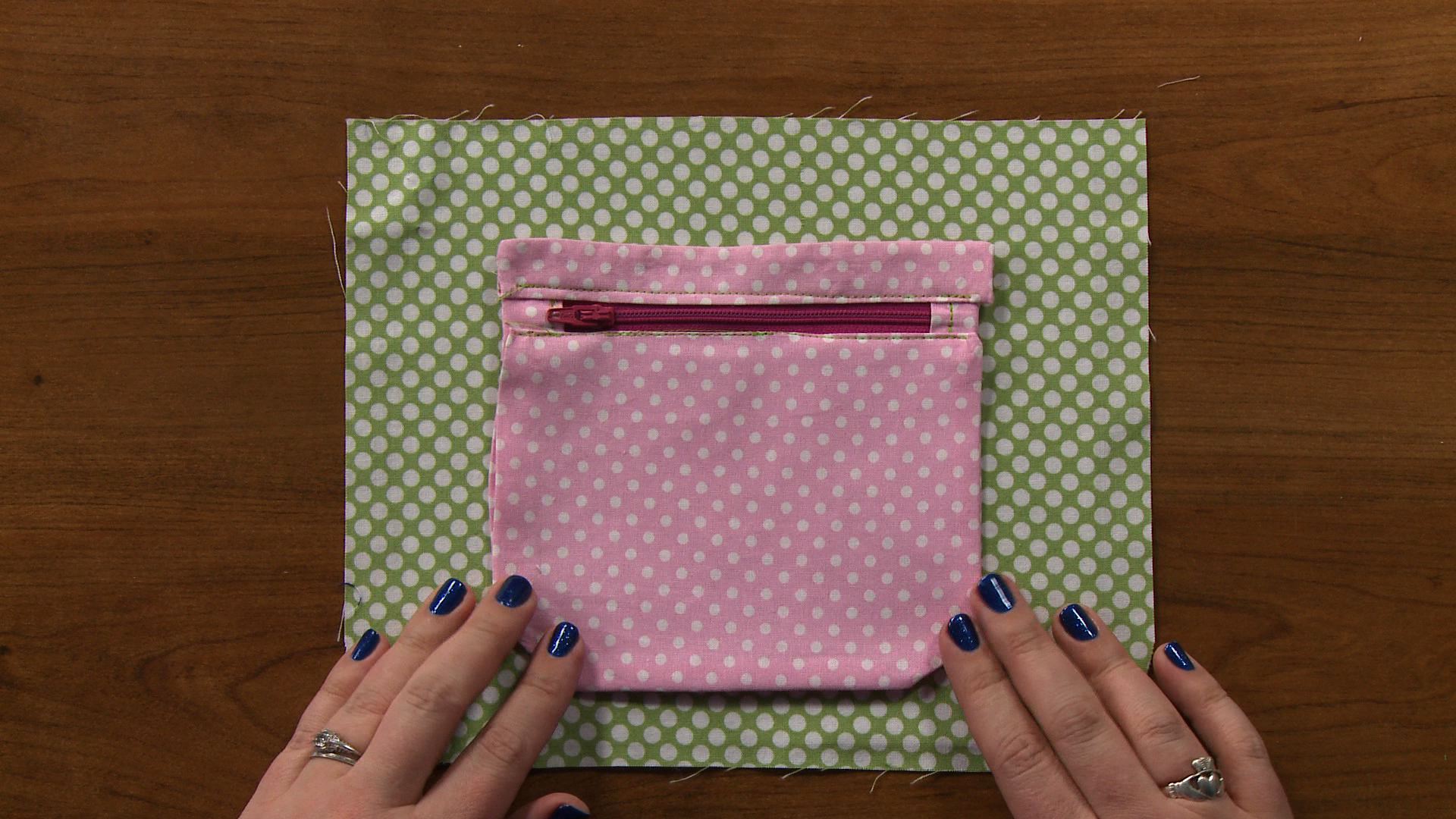 DIY Sewing Project: Sew a Purse Lining product featured image thumbnail.