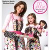 Girls and dolls scalloped apron and mitt pattern