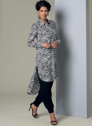 Long black and white striped curved-hem tunic