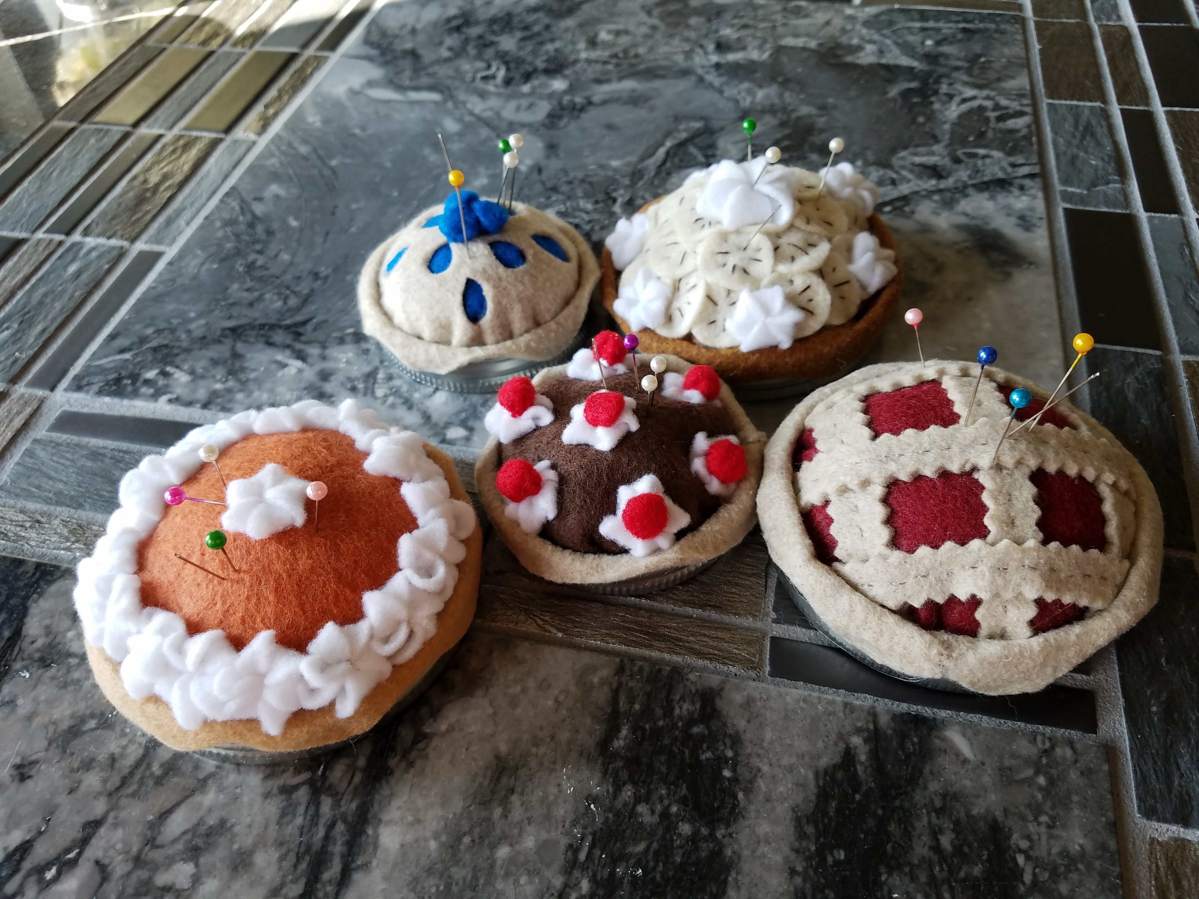 Pincushion pies