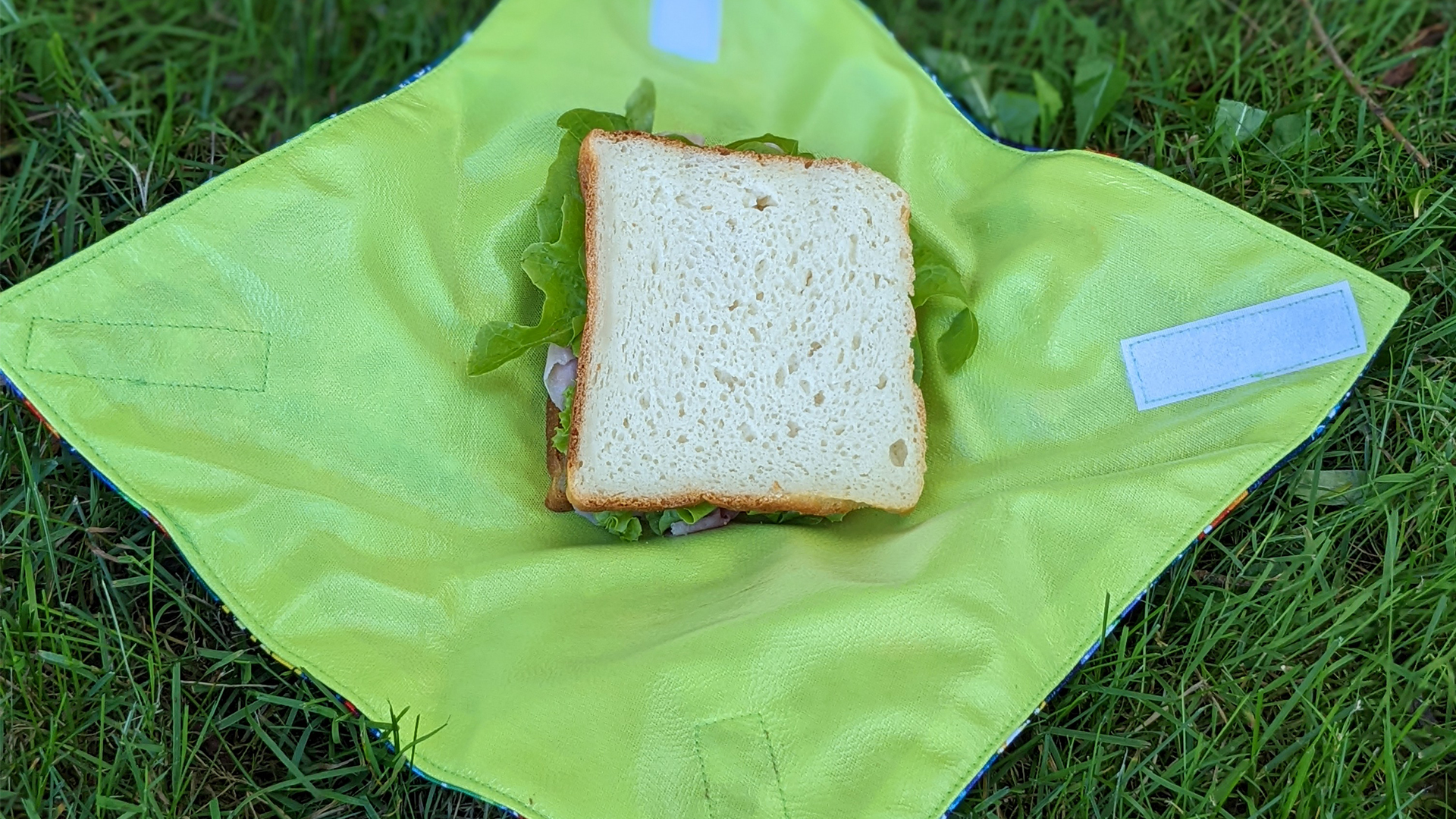Free Sewing Pattern - Reusable Fold-up Sandwich Bag