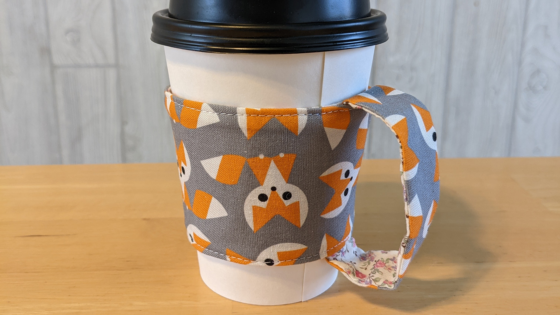 Free Sewing Pattern - Coffee Cup Cozy