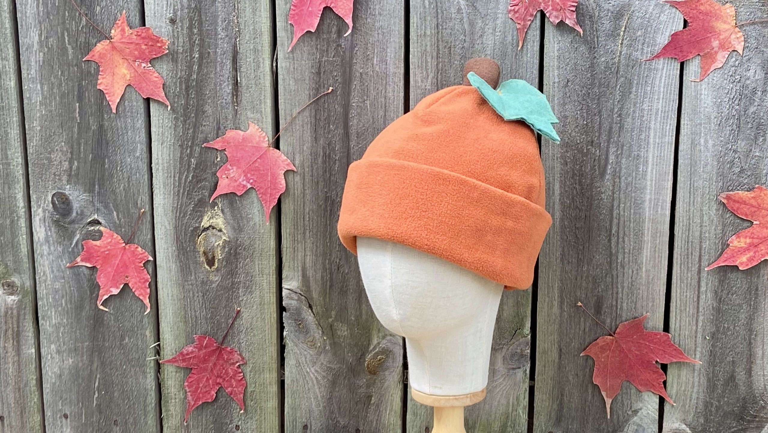 Fleece pumpkin beanie