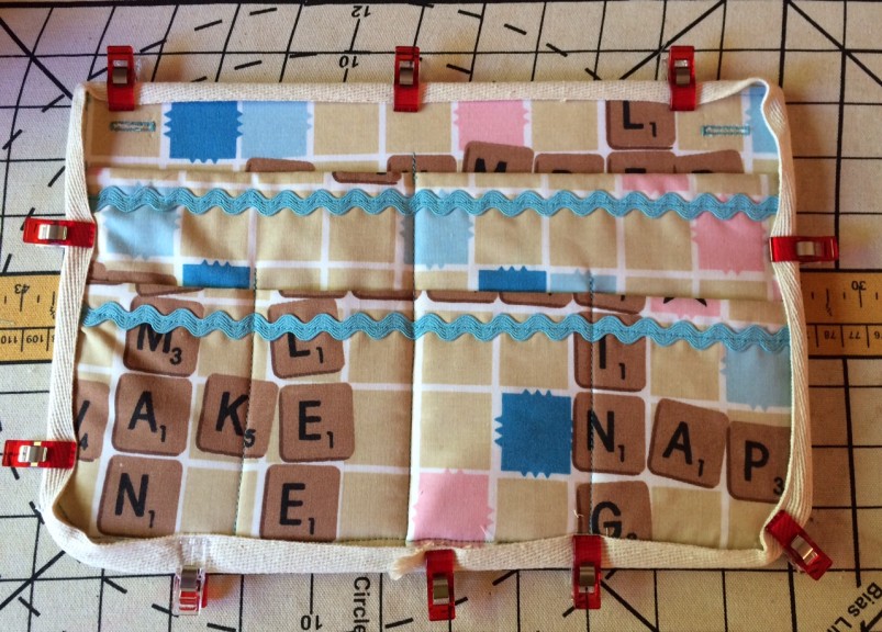 Scrabble fabric purse organizer