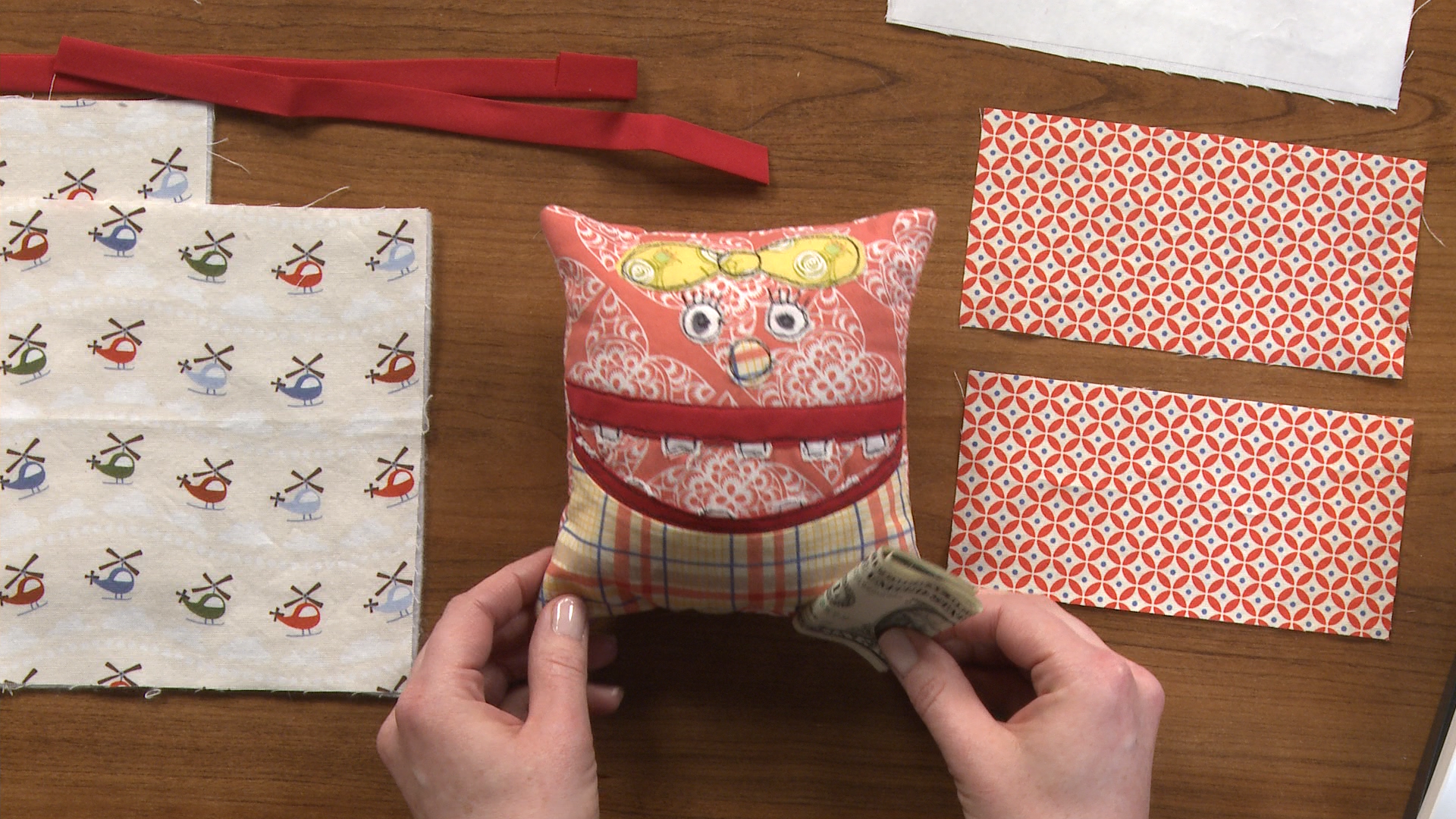 Fun and easy tooth fairy pillow