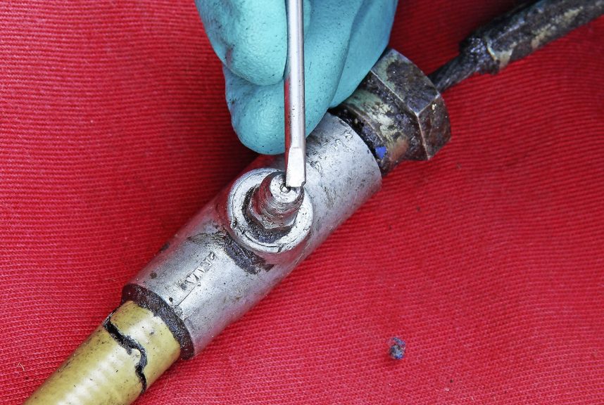 How to Grease Your Nipples Skill Shack