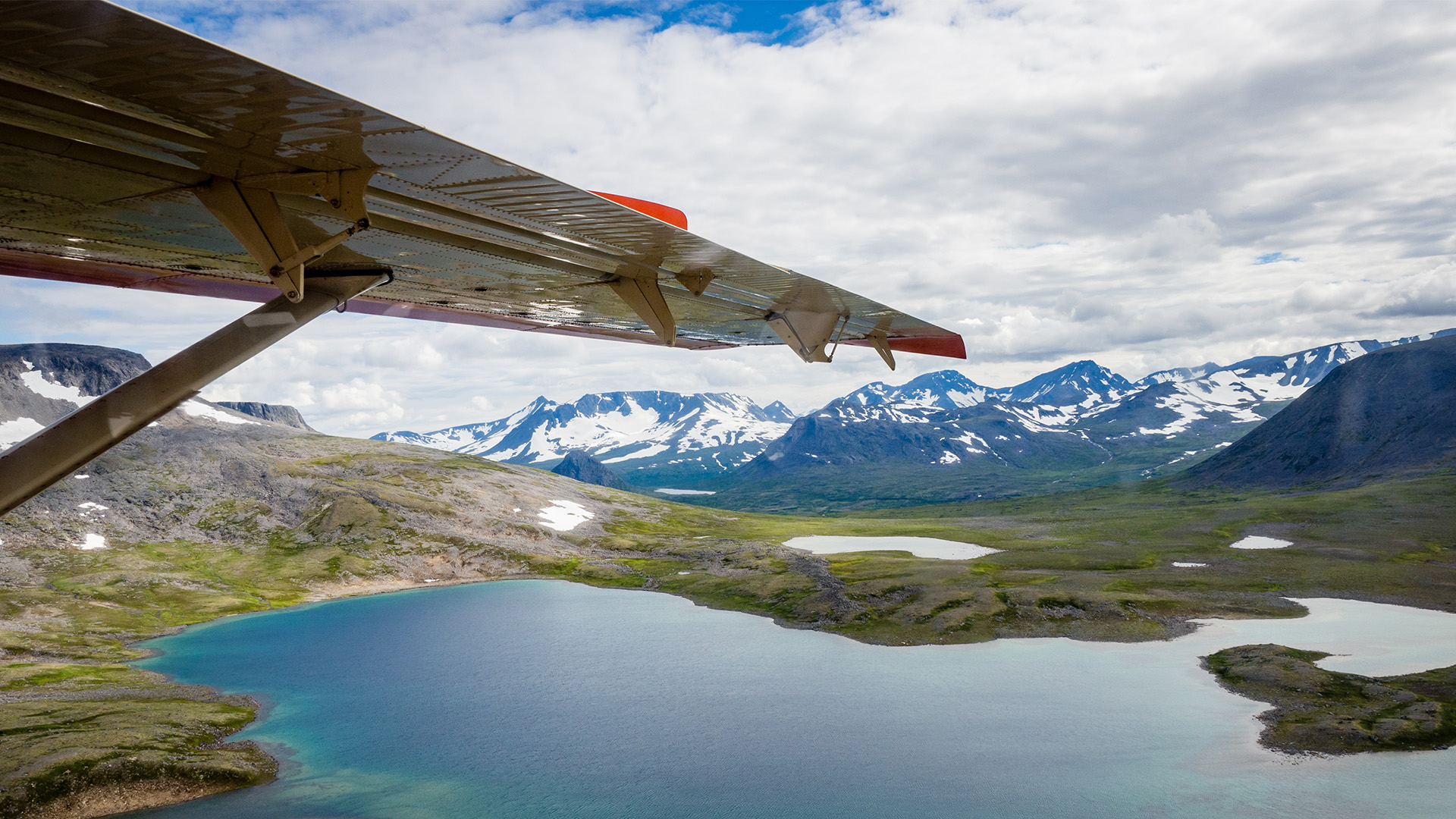 Naknek Lake, Katmai National Park, Alaska загрузить