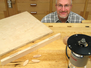 Cut Biscuit Grooves with a Router