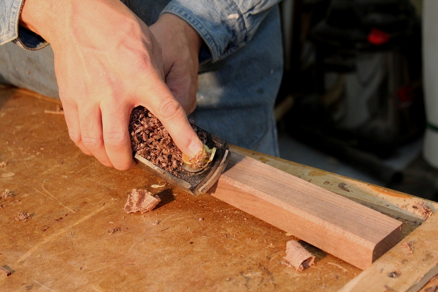 getting started with hand planesblock plane chamfer