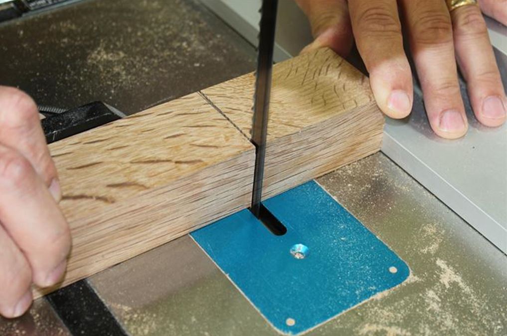 joiners mallet - establish a shoulder line