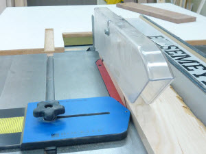 Ripping thin strips of wood