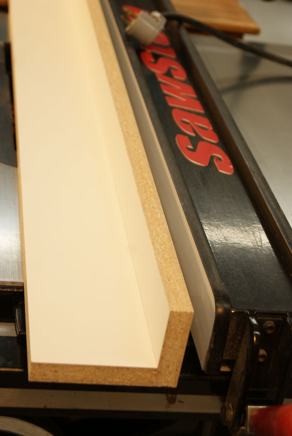 Jointing-on-the-table-saw-jig-construction
