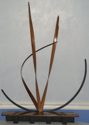 Making Unique Wooden Floral Arrangements by Steam Bending Wood