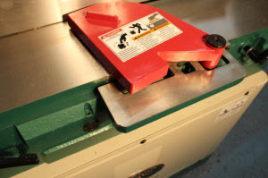 Reviewing the Grizzly 8 Jointer