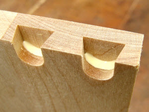 Routed Half-Blind Dovetail Drawers 