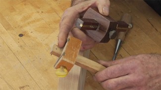 The Difference Between a Marking Gauge and a Mortise Gauge