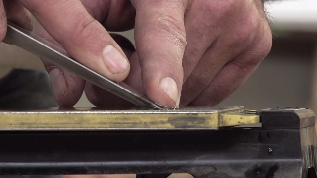 How to Sharpen a Bench Chisel: Whetstone