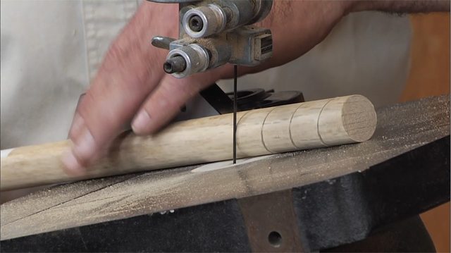 Bandsaw Tricks: Cutting a Decorative Spiral on a Band Saw