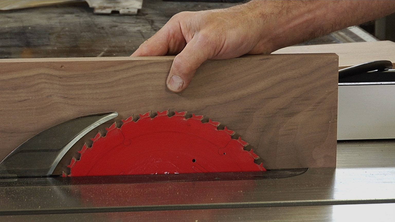 Should You Resaw on a Table Saw or Bandsaw? product featured image thumbnail.