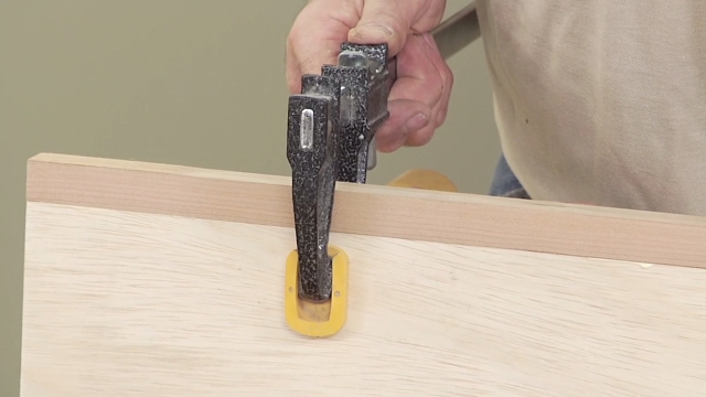 Using Wooden Wedges to Clamp Edge Banding