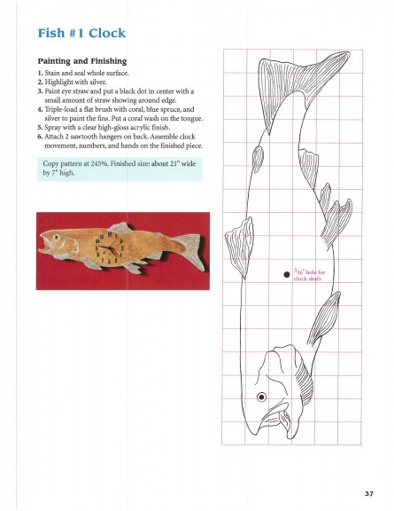 Fish wood clock pattern