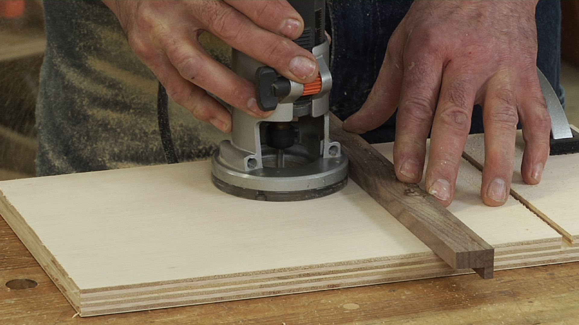 Learn How To Use A Router Wood Router Projects Tips And