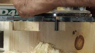 Climb Cutting on a Dovetail Jig