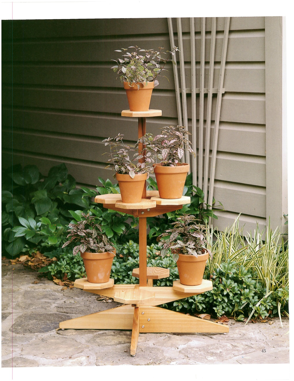 Woodworking Projects for the Garden | WoodWorkers Guild of America
