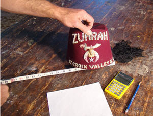 measuring a fez