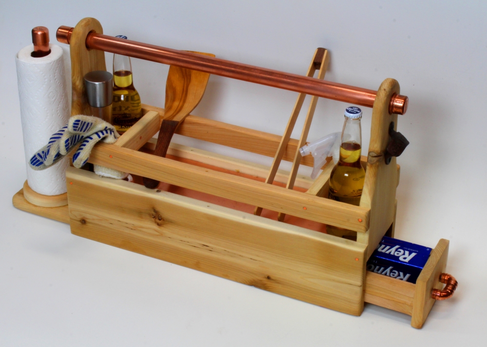 Free Woodworking Plan: Grill Caddy