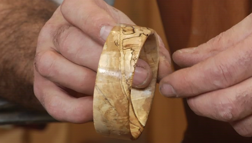 Round wood ring
