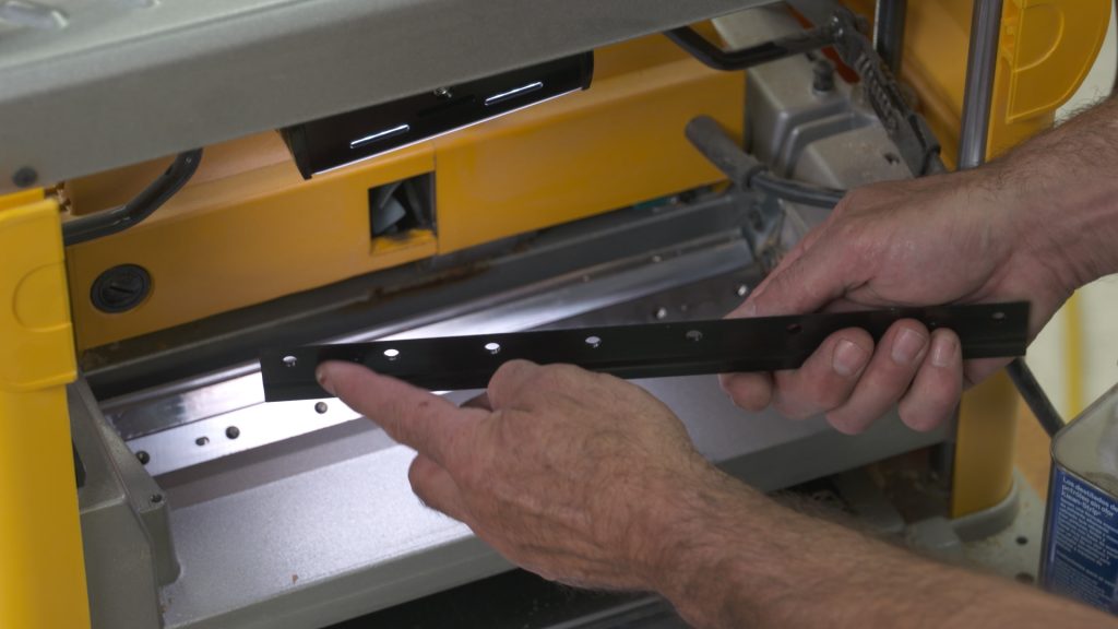 Setting Up and Using Jointers and Planers WoodWorkers Guild of America