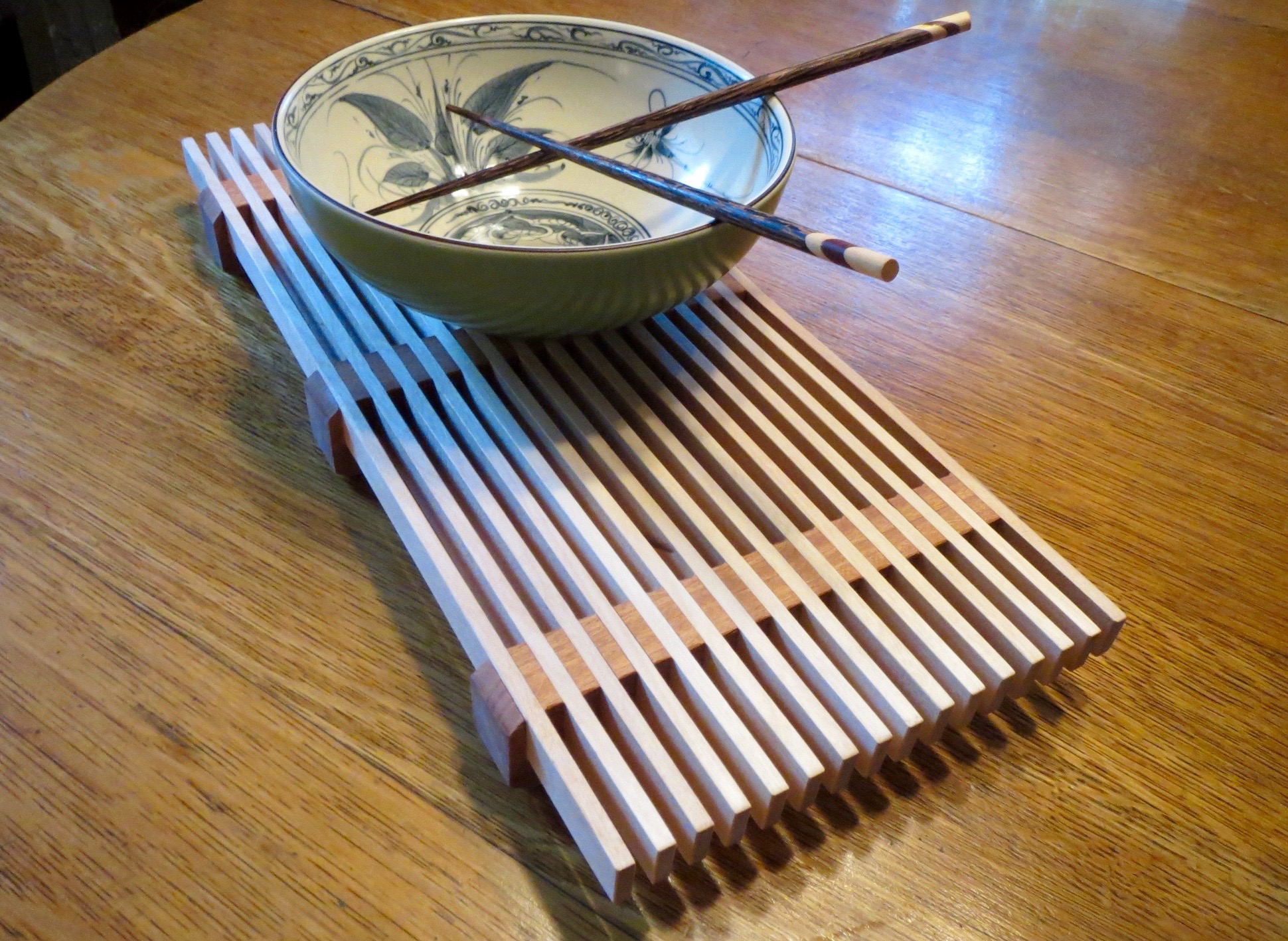 How to Make a Sapele and Birch Trivet  WWGOA