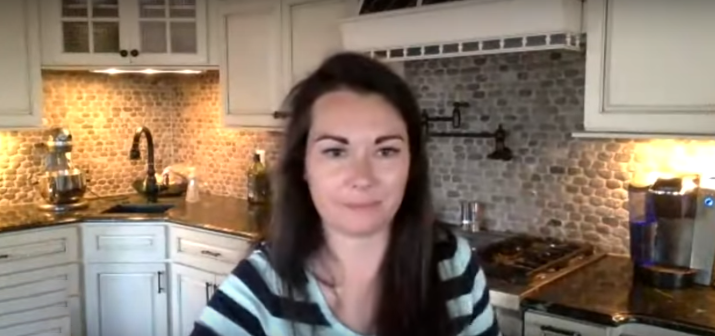 Selfie of a woman in a kitchen
