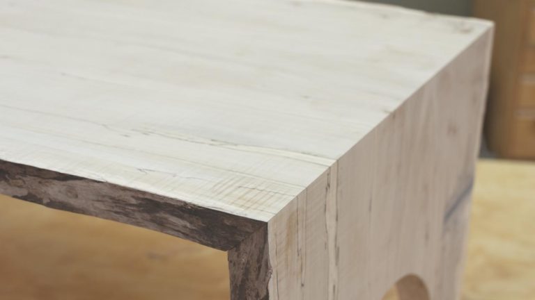 Waterfall miter joint