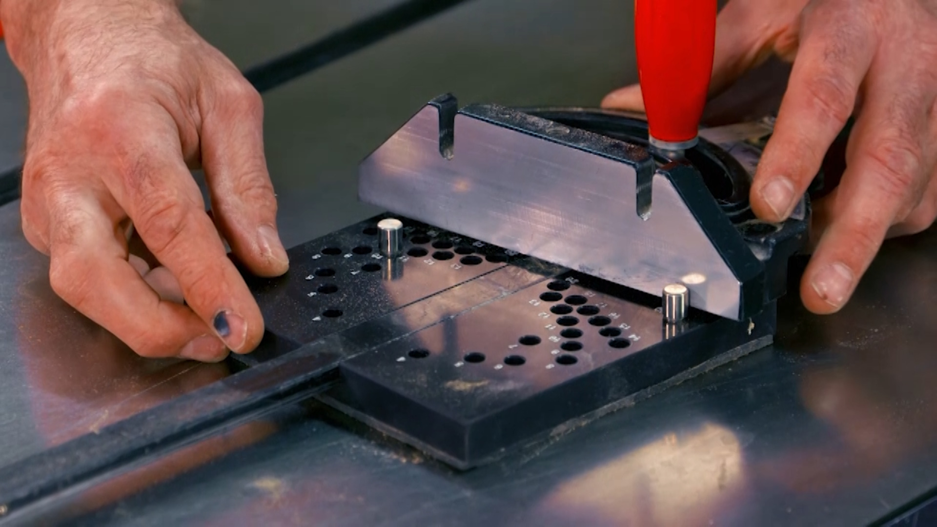 2022 Product Showcase/MiterSet WoodWorkers Guild of America