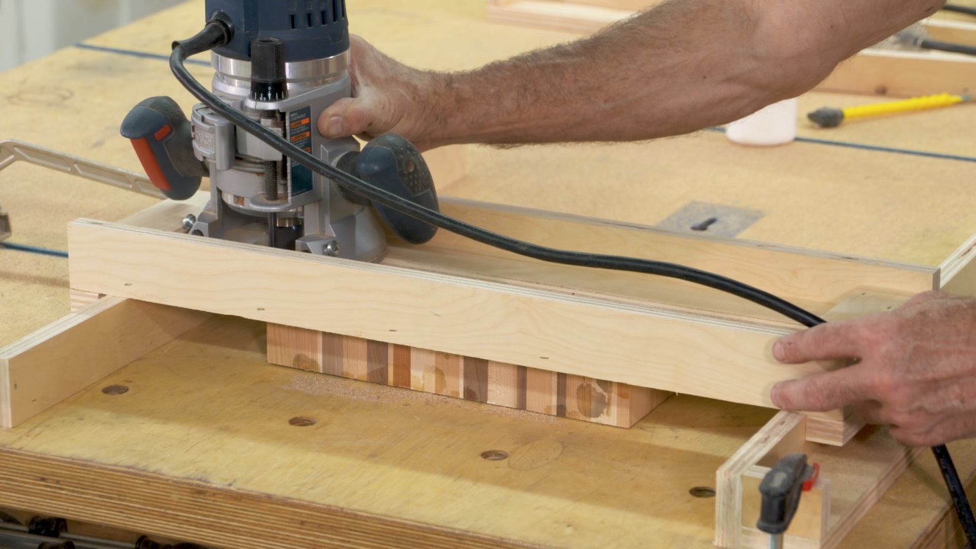 Build a Cutting Board Leveling Jig