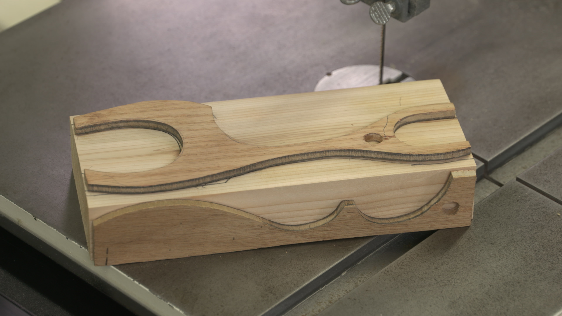 Powermatic 1352001 Model 3520B 20x35-Inch Wood Lathe with ... How to Make Wooden Reindeer with Downloadable Pattern