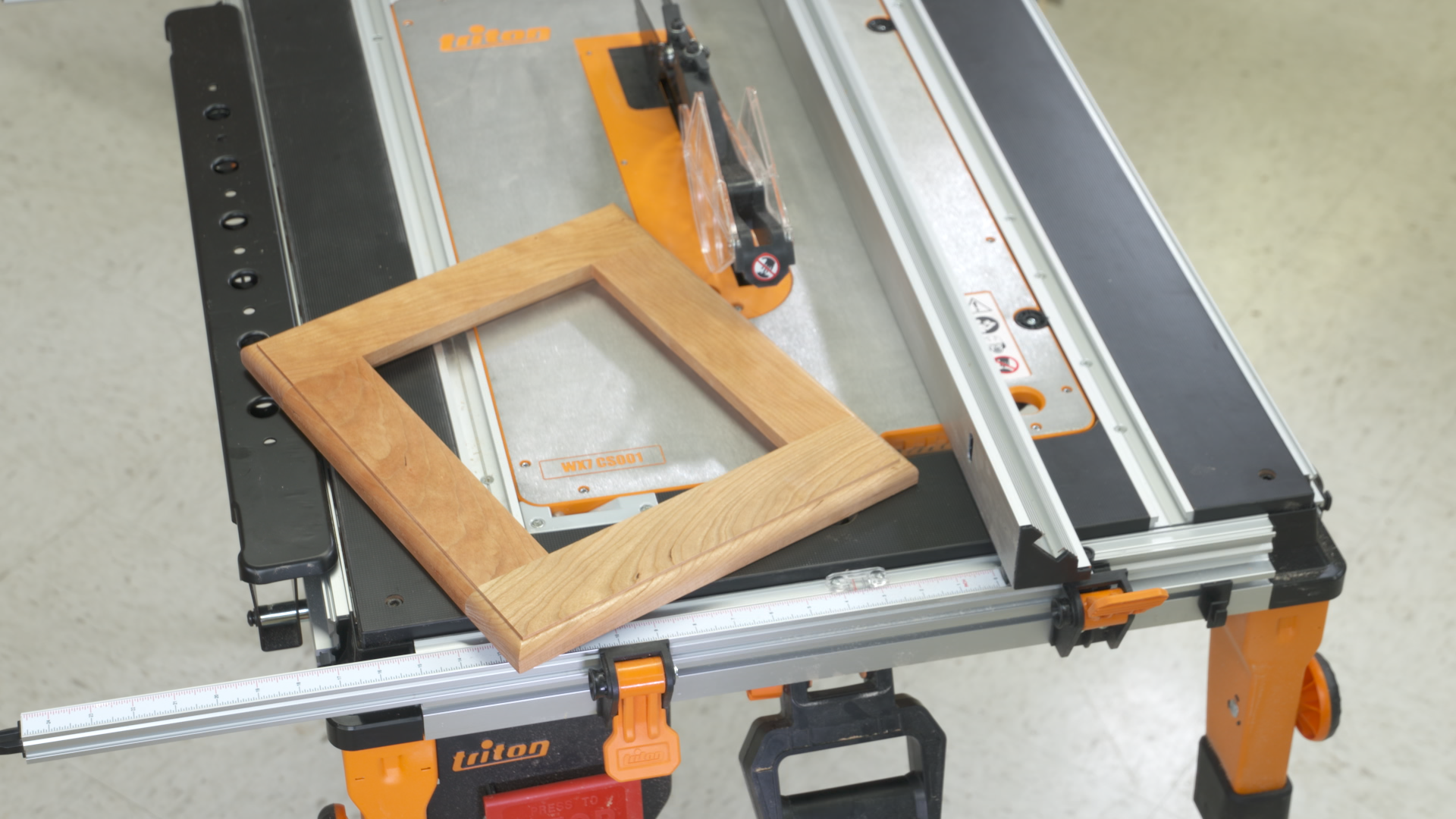Making a wooden picture frame